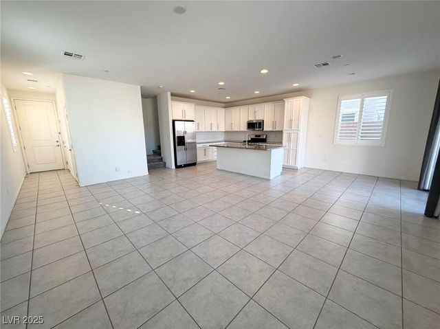 282 Andamento Place, Henderson, NV 89015