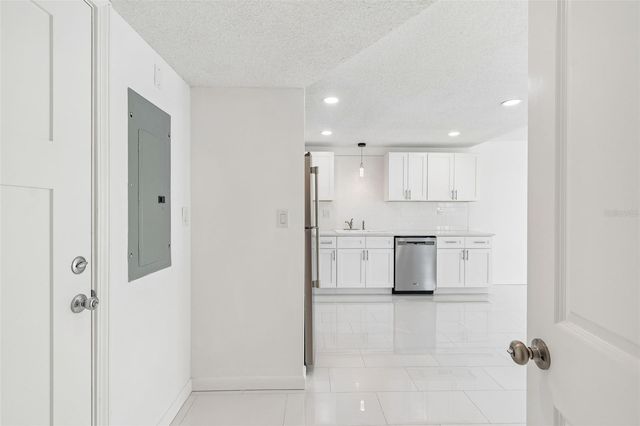 450 TREASURE ISLAND CAUSEWAY 106, Treasure Island, FL 33706
