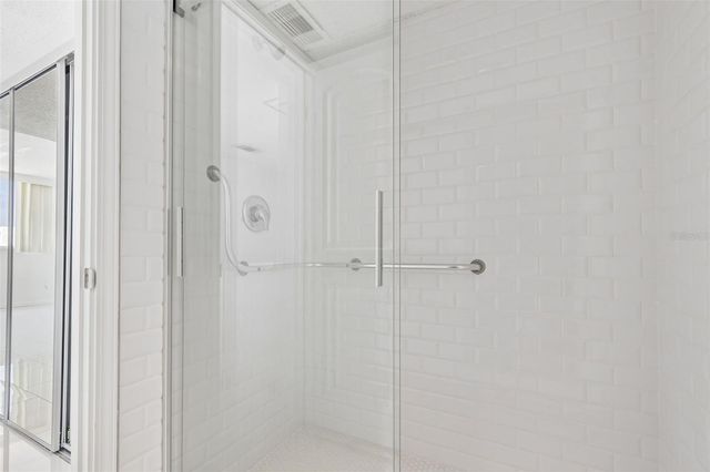 450 TREASURE ISLAND CAUSEWAY 106, Treasure Island, FL 33706