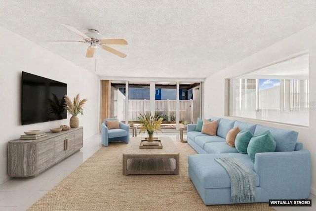 450 TREASURE ISLAND CAUSEWAY 106, Treasure Island, FL 33706