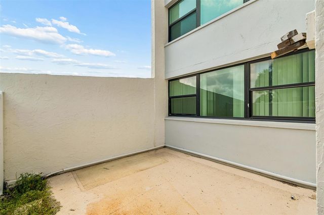 450 TREASURE ISLAND CAUSEWAY 106, Treasure Island, FL 33706