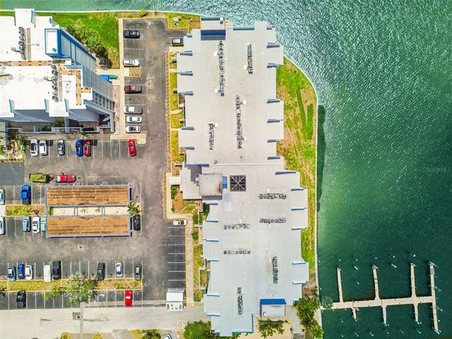 450 TREASURE ISLAND CAUSEWAY 106, Treasure Island, FL 33706