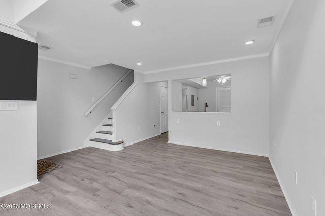 45 Dover Court, Tinton Falls, NJ 07712