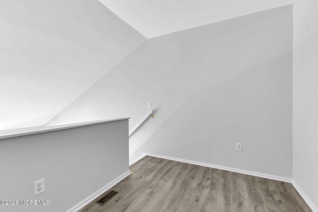 45 Dover Court, Tinton Falls, NJ 07712