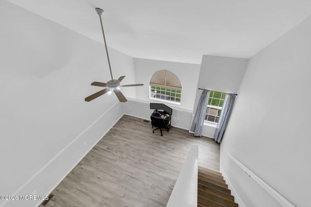 45 Dover Court, Tinton Falls, NJ 07712