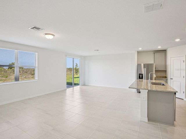 823 SUNSHOWER DRIVE, Lady Lake, FL 32159