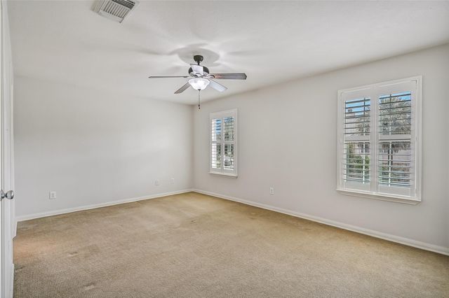 212 Falcon Lake Circle, Friendswood, TX 77546