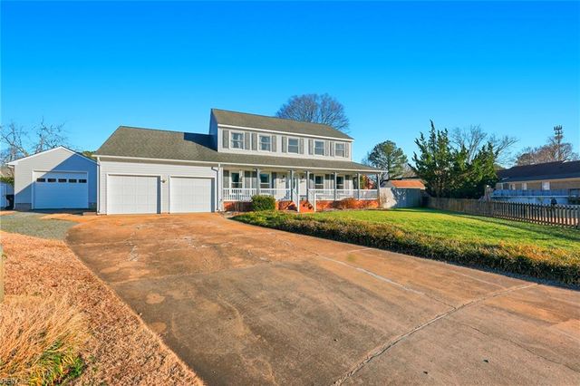 905 Berkely CT, Chesapeake, VA 23322