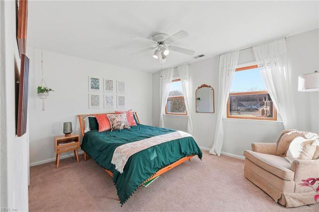 905 Berkely CT, Chesapeake, VA 23322