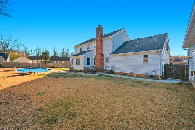 905 Berkely CT, Chesapeake, VA 23322