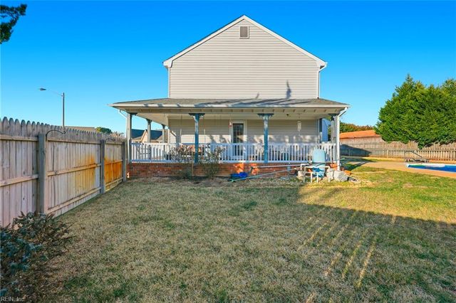 905 Berkely CT, Chesapeake, VA 23322