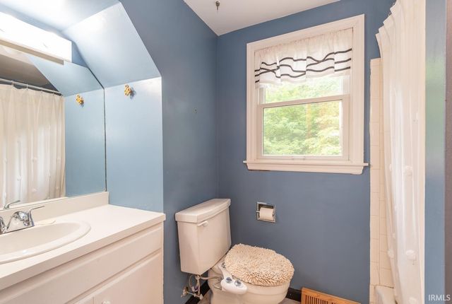 390 S Lori Lane, Bloomington, IN 47401