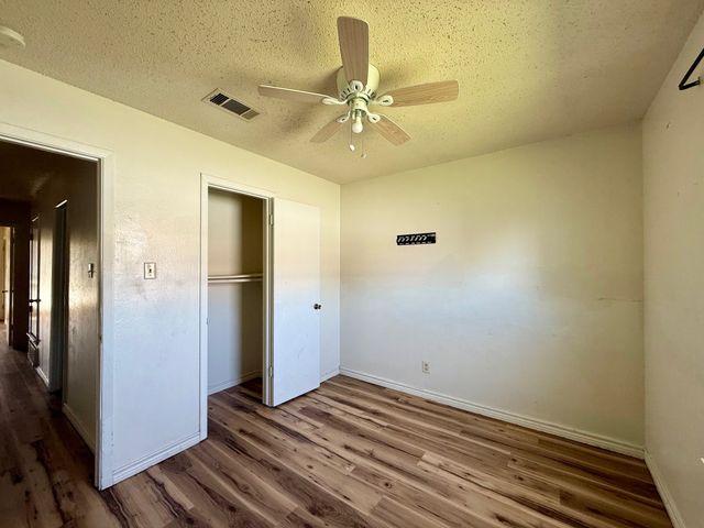 1900 Wurzburg Drive, Fort Worth, TX 76134