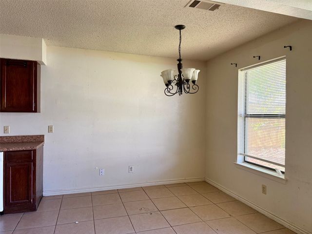1900 Wurzburg Drive, Fort Worth, TX 76134