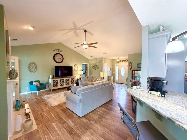 5331 Evian Xing NW, Kennesaw, GA 30152