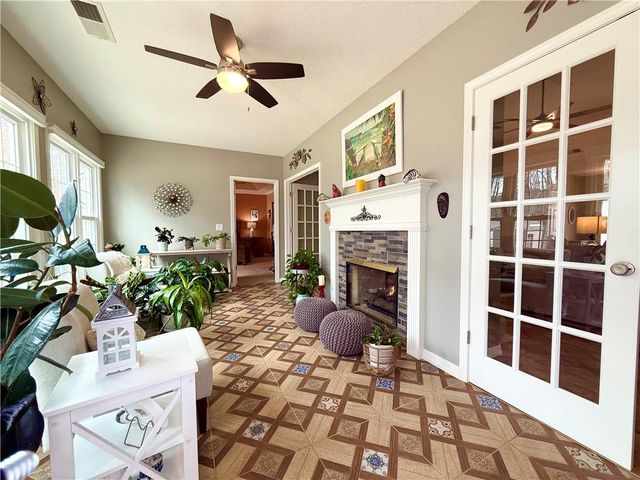 5331 Evian Xing NW, Kennesaw, GA 30152