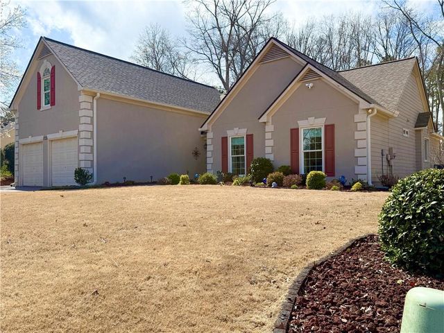 5331 Evian Xing NW, Kennesaw, GA 30152