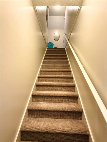 5331 Evian Xing NW, Kennesaw, GA 30152