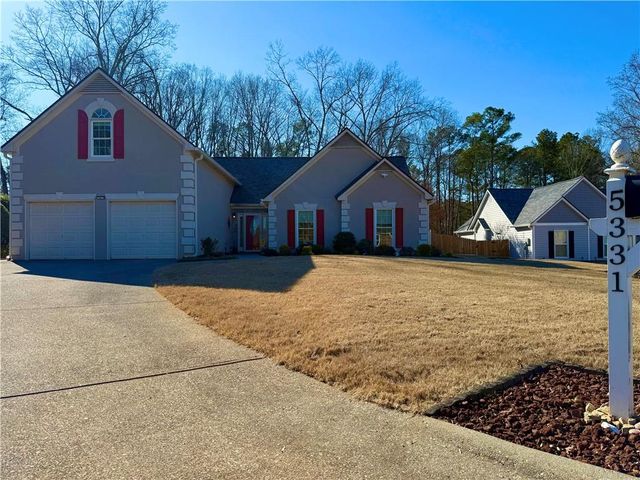5331 Evian Xing NW, Kennesaw, GA 30152