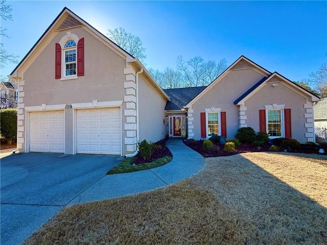 5331 Evian Xing NW, Kennesaw, GA 30152