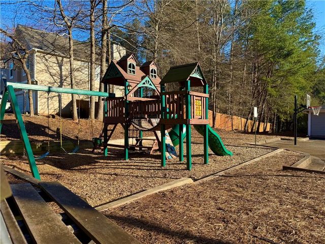 5331 Evian Xing NW, Kennesaw, GA 30152