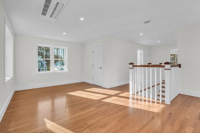 9 Kay's Walk, Carlisle, MA 01741