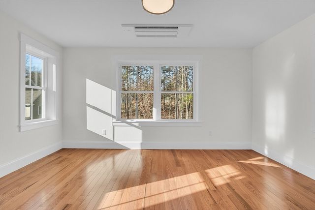 9 Kay's Walk, Carlisle, MA 01741