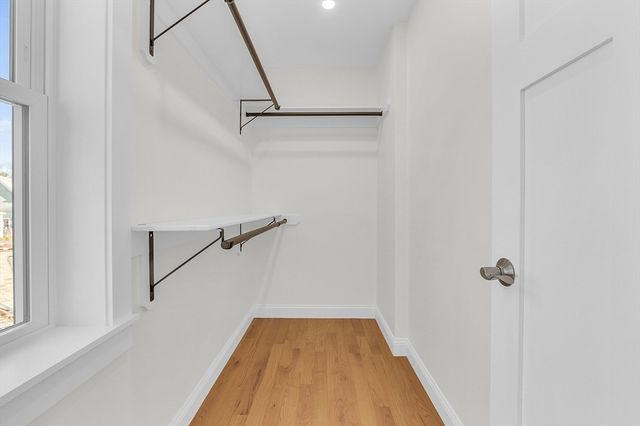 9 Kay's Walk, Carlisle, MA 01741