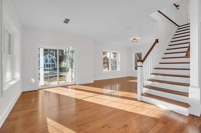 9 Kay's Walk, Carlisle, MA 01741