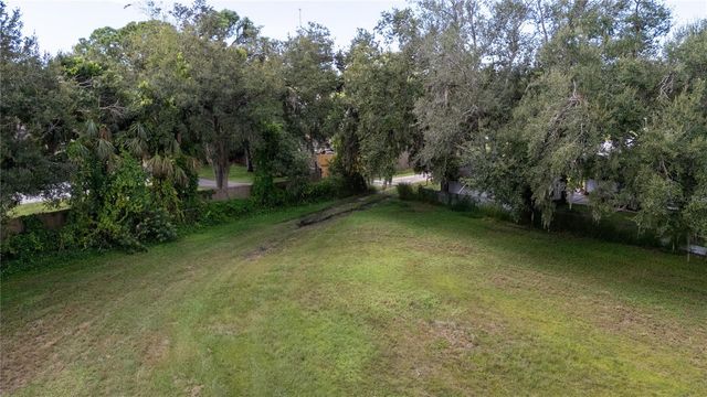 11TH STREET, Sarasota, FL 34232