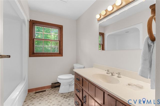 4232 Rockhill Rd, Mechanicsville, VA 23111