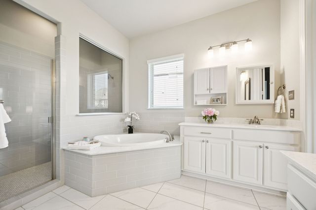 2306 Lamberth Court, Heath, TX 75126