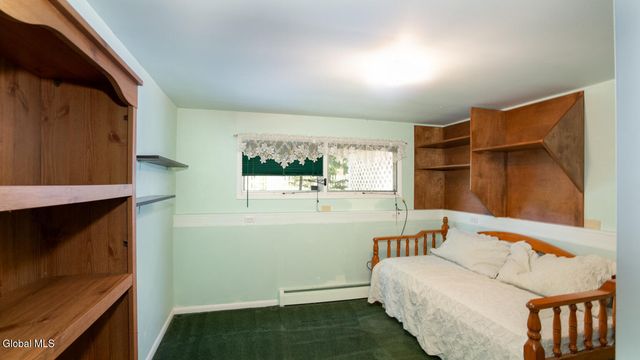 4 Orchard Drive, Kinderhook, NY 12106