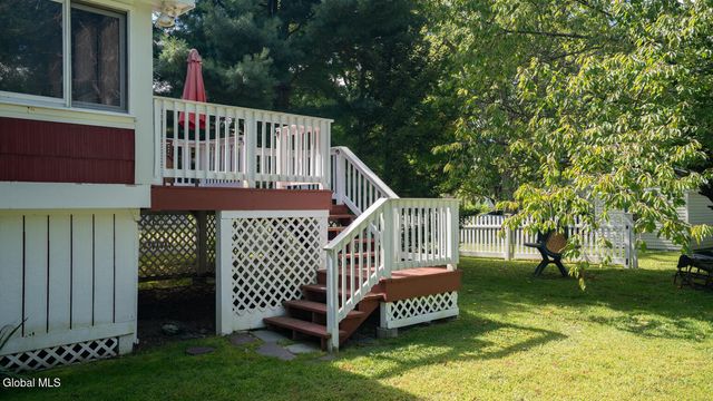 4 Orchard Drive, Kinderhook, NY 12106