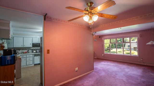 4 Orchard Drive, Kinderhook, NY 12106
