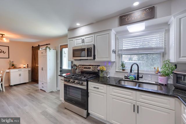 117 WHITNEY RD, Lancaster, PA 17603