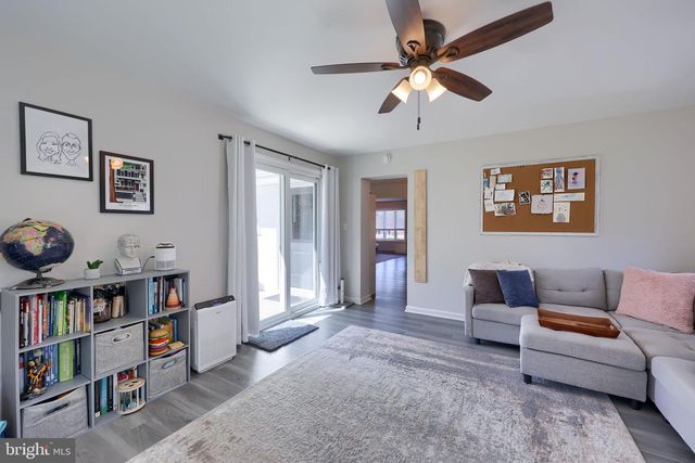 117 WHITNEY RD, Lancaster, PA 17603