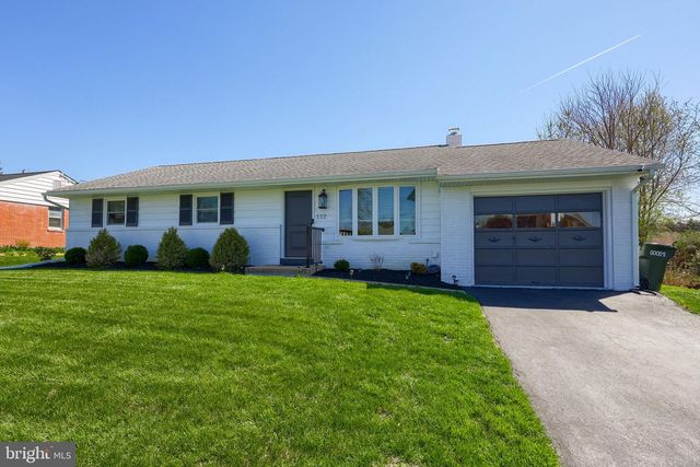 117 WHITNEY RD, Lancaster, PA 17603