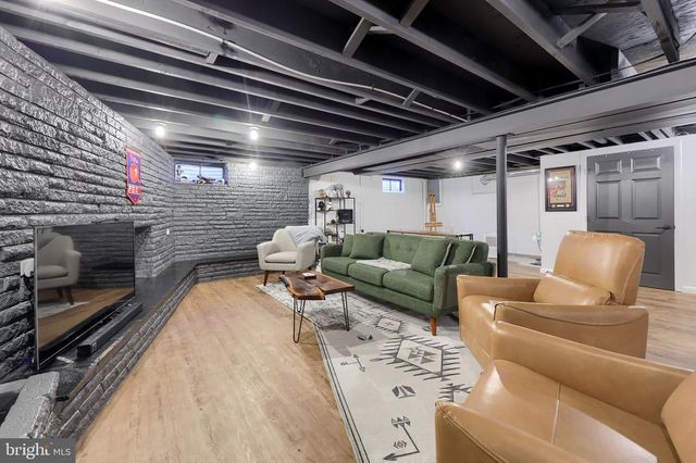 117 WHITNEY RD, Lancaster, PA 17603