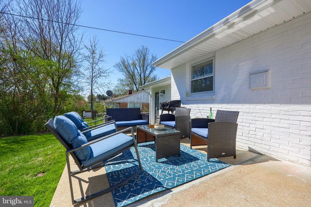 117 WHITNEY RD, Lancaster, PA 17603
