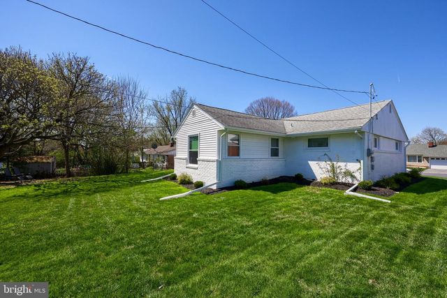 117 WHITNEY RD, Lancaster, PA 17603