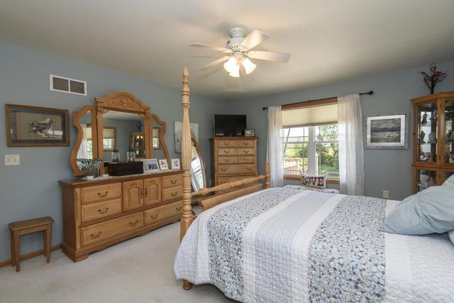 234 Brookside DRIVE, Mayville, WI 53050