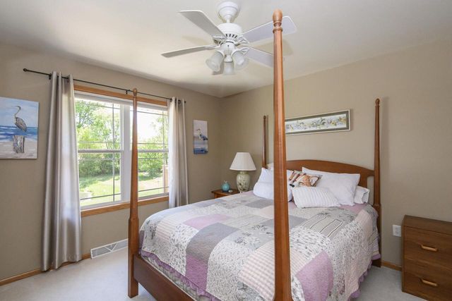 234 Brookside DRIVE, Mayville, WI 53050