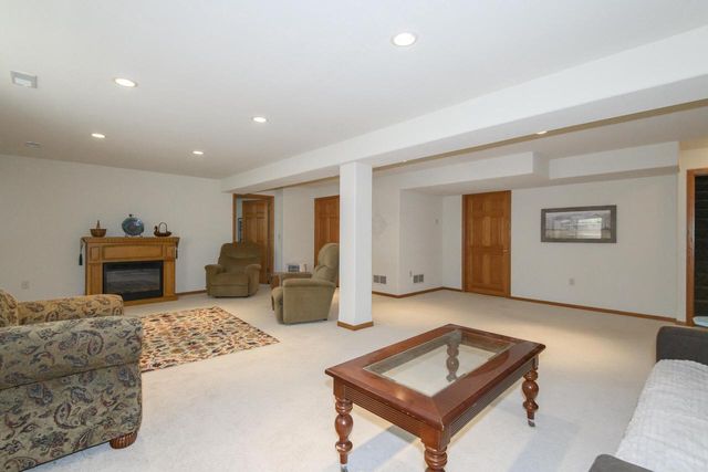 234 Brookside DRIVE, Mayville, WI 53050