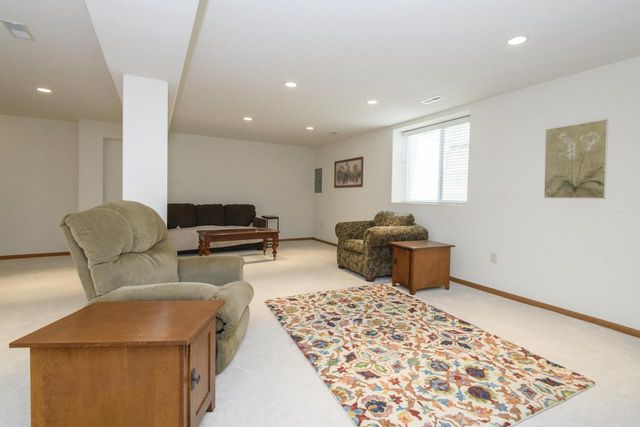 234 Brookside DRIVE, Mayville, WI 53050