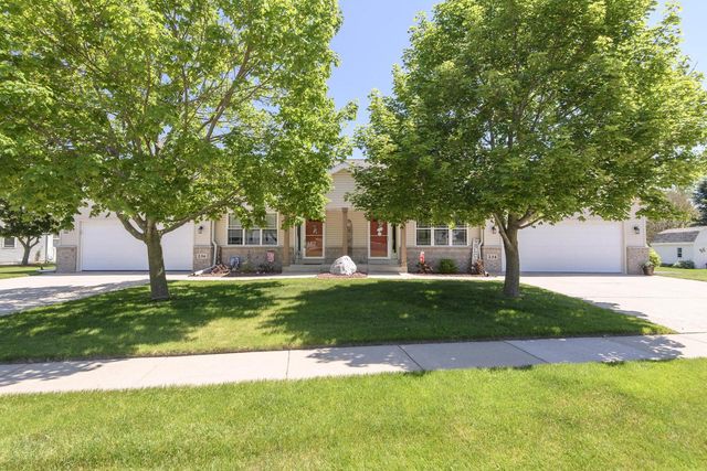 234 Brookside DRIVE, Mayville, WI 53050