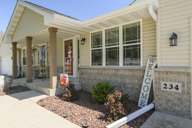 234 Brookside DRIVE, Mayville, WI 53050