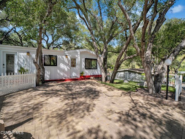 124 Merry Oak Lane, Westlake Village, CA 91361