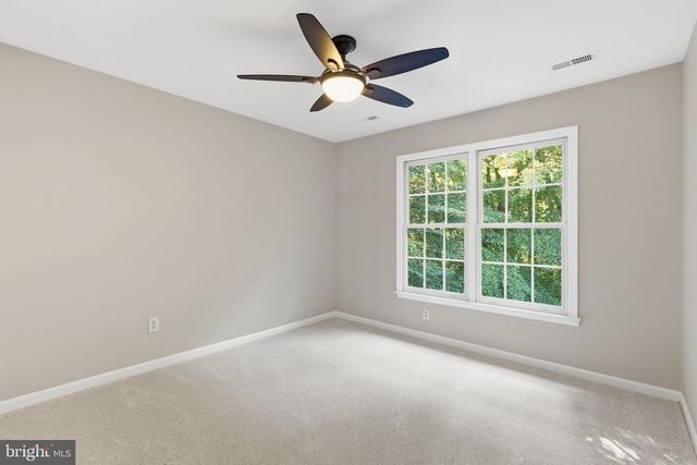 8556 HOOES RD, Springfield, VA 22153
