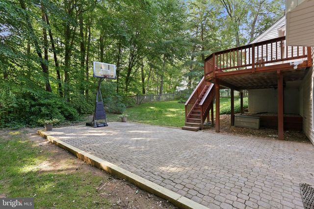 8556 HOOES RD, Springfield, VA 22153